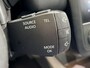 Renault Kadjar 140PK TCe Intens Automaat | Trekhaak (1500 KG) | Panoramadak | 19" Lichtmetalen Velgen | Stoelverwarming | Navi | Camera | Climate Control | Adaptieve Cruise Control | Leder |