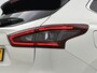 Nissan Qashqai 1.3 DIG-T Tekna + | Automaat | Trekhaak | LED | Panoramadak | PDC + Camera | Leer | Bose Audio | Stoelverwarming |
