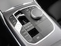 BMW 3-Serie Touring 330e M-Sport PHEV Digitale Cockpit Climate control Stoel verwarming LED Sfeer verlichting Lichtmetalen velgen Navigatie Apple carplay/ Android auto Parkeersensoren