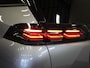 Peugeot 2008 1.2 PureTech 130pk Automaat Allure Navigatie Apple Carplay/Android Auto 360 camera Parkeersensoren Blind Spot Assist Adaptive Cruise Control Stoelverwarming Getinte ramen Climate Control