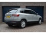 Skoda Karoq 1.0 TSI Business Edition | Trekhaak | Carplay/Android Auto | Clima | Pdc | Getint glas