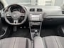 Volkswagen Polo 1.2 TSI Highline | Pano | LED | Parkeer sensoren | Stoel verwarming |
