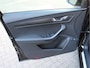 Skoda Karoq 1.5 TSI ACT Sportline Business Automaat /NAVI/PDC/Camera/CANTON/LED/19'LM/Virtual Cockpit/Carplay/Keyless/NAP! 1e eig!