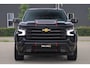 Chevrolet Silverado BEAST | HULK PACK | 6.2 V8 426PK | HUIF | BLACK OPS | BOM VOL | GARANTIE TOT 24-01-2028 | DC 5 PERSOONS | DUBBELE CABINE | HUD | COMFORT STOELEN GEKOELD EN VERWARMD | BOSE | EN NOG VEEL MEER ....|