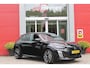 Peugeot 208 1.2 Hybrid 145PK AUTOMAAT GT | ELEKTRISCH BEDIENBARE BESTUURDERSSTOEL MET MASSAGE FUNCTIE | ALCANTARA BEKLEDING | STOEL VERWARMING | ADAPTIVE CRUISE CONTROL | DAB+ RADIO | APPLE CARPLAY/ANDROID AUTO | FULL LED KOPLAMPEN | KEYLESS ENTRY/START | 17" LICHTMETALEN VELGEN | CLIMATE CONTROL | PARKEERSENSOREN VOOR + ACHTER | CAMERA VOOR + ACHTER | DODEHOEK DETECTIE |