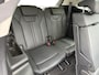 Kia Sorento 1.6 T-GDI Plug-in Hybrid 4WD Edition 7p. | Dealer onderhouden | Trekhaak | Apple Carplay / Android Auto | Navigatiesysteem | Elektrisch Schuif / Kanteldak | Head-up Display | Elektrisch Verstelbare Voorstoelen | Bestuurdersstoel Met geheugen | Stoelverwarming + Stoelkoeling | Stuurverwarming | Cruise Control Adaptief | 7-zits