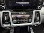 Kia Sorento 1.6 T-GDI Plug-in Hybrid 4WD Edition 7p. | Dealer onderhouden | Trekhaak | Apple Carplay / Android Auto | Navigatiesysteem | Elektrisch Schuif / Kanteldak | Head-up Display | Elektrisch Verstelbare Voorstoelen | Bestuurdersstoel Met geheugen | Stoelverwarming + Stoelkoeling | Stuurverwarming | Cruise Control Adaptief | 7-zits