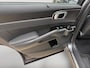 Kia Sorento 1.6 T-GDI Plug-in Hybrid 4WD Edition 7p. | Dealer onderhouden | Trekhaak | Apple Carplay / Android Auto | Navigatiesysteem | Elektrisch Schuif / Kanteldak | Head-up Display | Elektrisch Verstelbare Voorstoelen | Bestuurdersstoel Met geheugen | Stoelverwarming + Stoelkoeling | Stuurverwarming | Cruise Control Adaptief | 7-zits
