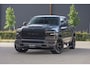 Dodge Ram LIMITED 5.7 V8 402PK | HUD | 4PL WHEELS | LUCHTVERING |OPEN UILAAT KLEP | BOM VOL | GRANITE CRYSTAL | DC | CREW CAB | DUBBELE CABINE | 5 PERSOONS GRIJSKENTEKEN | EERSTE EIGENAAR | TOP STAAT 44000 KM |