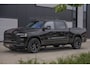 Dodge Ram LIMITED | TRAINHORN | | HUD | UITLAATKLEP | LUCHTVERING | STRIPING | PANODAK | BOM VOL | BLAUW VOORRUIT | 5.7 V8 HEMI 402PK | DC | DUBBELE CABINE | 5 PERSOONS | GRIJSKENTEKEN PICK UP | EERSTE EIGENAAR | OPEN UITLAAT KLEP & TRAIN HORN | | De specialist in Amerikaanse pick‑ups in Nederland en Europa.