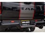 Dodge Ram LIMITED | TRAINHORN | | HUD | UITLAATKLEP | LUCHTVERING | STRIPING | PANODAK | BOM VOL | BLAUW VOORRUIT | 5.7 V8 HEMI 402PK | DC | DUBBELE CABINE | 5 PERSOONS | GRIJSKENTEKEN PICK UP | EERSTE EIGENAAR | OPEN UITLAAT KLEP & TRAIN HORN | | De specialist in Amerikaanse pick‑ups in Nederland en Europa.