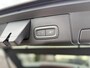 Volvo XC60 2.0 T6 Plug-in Hybrid AWD Ultra Dark | PHEV | Trekhaak | Luchtvering | Harman Kardon Audio | Head-up Display | 360 Graden Camera | Panoramadak | Stoelverwarming voor en achter | Keyless Entry | Elektrische Achterklep | Elektrisch Verstelbare Voorstoelen | Cruise Control Adaptief | BLIS | Google Navigatie | Apple Carplay | Android Auto