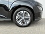 Hyundai Kona Electric EV Fashion 39 kWh / SOH 95% / Fabrieksgarantie t/m 05-2027 / Dealer Onderhouden / Apple Carplay/Android Auto / Navigatie / 3-Fase laden / Snelladen /