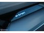 Audi E-tron 55 quattro Business edition Plus 95 kWh | Pano | ACC | HUD | B&O | Luchtvering | Stoelverwarming voor en achter | Trekhaak | Ambient | 360 | Clima achterin | Galaxisblauw metallic