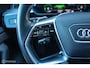 Audi E-tron 55 quattro Business edition Plus 95 kWh | Pano | ACC | HUD | B&O | Luchtvering | Stoelverwarming voor en achter | Trekhaak | Ambient | 360 | Clima achterin | Galaxisblauw metallic