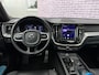 Volvo XC60 2.0 T6 Plug-in hybrid AWD R-Design | Long Range | Trekhaak | Parkeer Camera | Harman/Kardon | Adaptieve Cruise Control | Memory | All-Season banden | Dealeronderhouden |