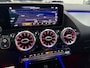 Mercedes-Benz B-klasse 180 AMG-EDITION PREMIUM PLUS 19'' PANO/BURMESTER/STOEL-M/SFEERVERL/360CAM/DAB/CARPLAY///