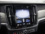Volvo V90 2.0 T4 R-Design Automaat 190Pk (PANORAMADAK, HARMAN/KARDON, MEMORY SEATS, APPLE CARPLAY, CAMERA, STOELVERWARMING, LEDER, NIEUWE APK, NIEUWSTAAT)
