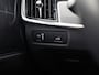 Volvo V90 2.0 T4 R-Design Automaat 190Pk (PANORAMADAK, HARMAN/KARDON, MEMORY SEATS, APPLE CARPLAY, CAMERA, STOELVERWARMING, LEDER, NIEUWE APK, NIEUWSTAAT)