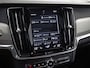 Volvo V90 2.0 T4 R-Design Automaat 190Pk (PANORAMADAK, HARMAN/KARDON, MEMORY SEATS, APPLE CARPLAY, CAMERA, STOELVERWARMING, LEDER, NIEUWE APK, NIEUWSTAAT)