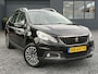 Peugeot 2008 1.2 PureTech Blue Lion 2e Eigenaar l D-riem vv in 2024 l 110pk l Navi l Carplay l Trekhaak l Airco l Cruise l Pdc l N.A.P l Apk tot 01-2027