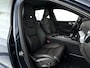Volvo XC60 T5 Momentum Pro | Parkeercamera | Stoel- en Stuurverwarming | BLIS | Standkachel | Cruise control