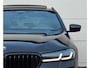 BMW 5-Serie Touring 530e M-Sport Org NL Pano Keyless Stoelventilatie+ Verwarming Laser light Camera Dodehoek Shadow line Mem seats