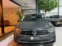 Volkswagen Tiguan 1.5 TSI ACT Active 150PK|1800KG Trekgewicht|1e Eigenaar|Adaptive Cruise|Trekhaak|CarPlay|Rijklaar
