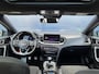 Kia Ceed Sportswagon SW 1.5T 140pk GT-Line | Climate control | Navigatie | Winterpakket | Schuif-/kanteldak | Apple/Android / Camera