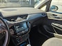 Opel Corsa 1.4 Favourite / Navigatie / Parkeersensoren / Airco / Carplay / 16'' LMV
