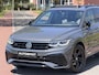 Volkswagen Tiguan R-Line 1.5 TSI Pano IQ Light ACC Trekhaak