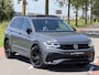 Volkswagen Tiguan R-Line 1.5 TSI Pano IQ Light ACC Trekhaak