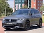 Volkswagen Tiguan R-Line 1.5 TSI Pano IQ Light ACC Trekhaak