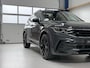 Volkswagen Tiguan 1.5 TSI R-Line 150 PK - STANDKACHEL - PANORAMADAK - AUTOMAAT - LED - PARKEERCAMERA - VIRTUAL COCKPIT - STUURVERWARMING - TREKHAAK