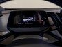 Volkswagen ID.4 Max 77 kWh 204pk / Head up display / Panoramadak / Trekhaak / Memory / Achteruitrijcamera / Navigatie / Apple carplay /