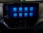 Volkswagen ID.4 Max 77 kWh 204pk / Head up display / Panoramadak / Trekhaak / Memory / Achteruitrijcamera / Navigatie / Apple carplay /