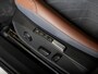 Volkswagen ID.4 Max 77 kWh 204pk / Head up display / Panoramadak / Trekhaak / Memory / Achteruitrijcamera / Navigatie / Apple carplay /