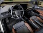 Volkswagen ID.4 Max 77 kWh 204pk / Head up display / Panoramadak / Trekhaak / Memory / Achteruitrijcamera / Navigatie / Apple carplay /