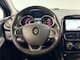 Renault Clio 90PK TCe Intens | Camera | Parkeersensoren | Lichmetalen Velgen | Climate Control | Cruise Control | Licht & Regensenor | Armsteun | Full LED | Keyless Entry |