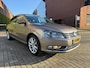 Volkswagen Passat 1.4 TSI Highline BlueMotion_LEER-NAVI_NETTE AUTO!!