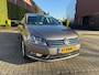 Volkswagen Passat 1.4 TSI Highline BlueMotion_LEER-NAVI_NETTE AUTO!!