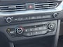 Kia Niro EV e-Niro DynamicPlusLine 64 kWh | SOH 100% | 3 Fase laden | Schuif/kanteldak | Half Leder | Andriod Auto | Apple carplay |