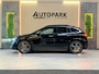 Mercedes-Benz GLA 200 AMG Line PANO|KEYLESSS|DODEHOEK|CARPLAY|CAMERA|SFEERVERLICHTING|19 INCH|DEALER ONDERHOUDEN|2024|VOL!