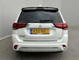 Mitsubishi Outlander 2.4 PHEV Instyle / Elektrische achterklep / Trekgewicht 1500 kg / Rondomzicht camera / cruise control / Keyless Entry/Start / Stuur-& Stoelverwarming /