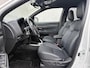 Mitsubishi Outlander 2.4 PHEV Instyle / Elektrische achterklep / Trekgewicht 1500 kg / Rondomzicht camera / cruise control / Keyless Entry/Start / Stuur-& Stoelverwarming /