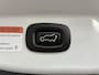 Mitsubishi Outlander 2.4 PHEV Instyle / Elektrische achterklep / Trekgewicht 1500 kg / Rondomzicht camera / cruise control / Keyless Entry/Start / Stuur-& Stoelverwarming /