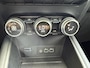Renault Captur 1.6 E-Tech full hybrid 145 E-Tech engineered | NL Auto | Groot Navi scherm | Dode hoek detectie | LM 18 inch | Trekhaak | Luxe uitvoering