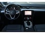 Volkswagen Passat Variant 1.4 TSI PHEV GTE Business | Trekhaak | Matrix | Camera |