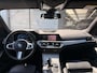 BMW 3-Serie Touring 320e xDrive Business EditionPlus | Pano | Camera | Leer