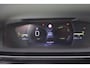 Peugeot 308 1.2 Hybrid 145PK AUTOMAAT GT PACK | PANORAMA SCHUIF/KANTEL DAK | AFNEEMBARE TREKHAAK | SENSATION PACK: FOCAL HIFI SYSTEM MET 10 SPEAKERS/DRAADLOZE TELEFOONLADER | 360 VISION & DRIVE ASSIST PLUS PACK: ACHTERUITRIJCAMERA 360° VISEOPARK (4-CAMERA'S)/PARKEERHULP VOOR + ACHTER/ANTIDIEFSTAL ALARM/3-D INSTRUMENTENPANEEL/CLEAN CABIN | ALCANTARA EXECUTIVE PACK: BEKLEDING ALCANTARA/KUNSTLEDER INCL. ELEKTRISCH VERSTELBARE AGR STOEL MET GEHEUGENFUNCTIE/VERWARMBARE VOORSTOELEN/MASSAGE FUNCTIE OP BEIDE VOORSTOELEN | 18" LICHTMETALEN VELGEN | NAVIGATIE | LED MATRIX KOPLAMPEN | KEYLESS ENTRY/START | GELAAGDE VOORPORTIERRUITEN | SFEER VERLICHTING | DRAADLOZE APPLE CARPLAY/ANDROID AUTO | VERLICHT LOGO | DODEHOEK DETECTIE |